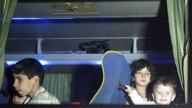 سوريا: تواصل عملية إجلاء المدنيين والمسلحين من داريا