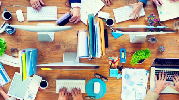 Ilustrasi pekerjaan sibuk