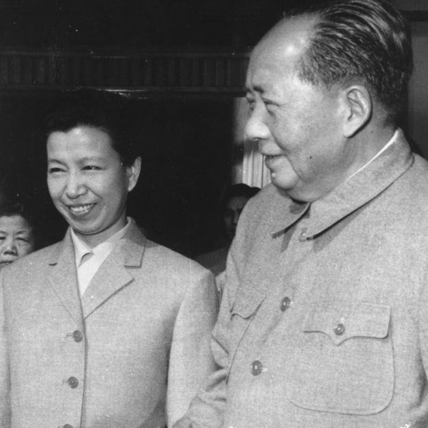 毛澤東與江青（1966年）