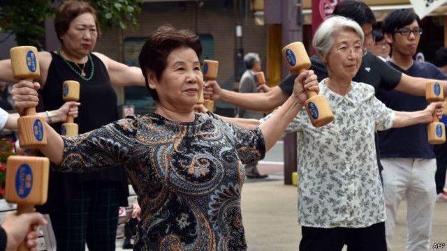 141001113508_orang_tua_640x360_afp.jpg