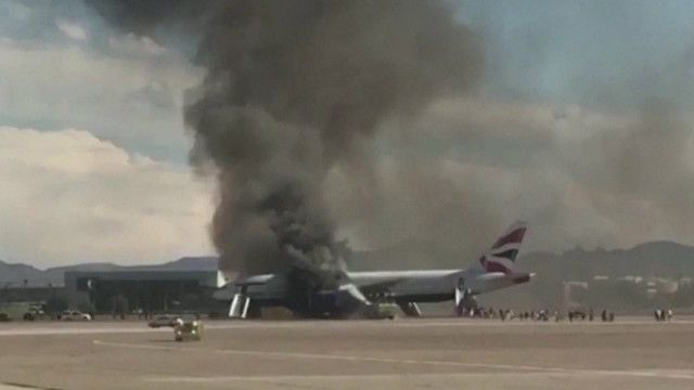 150909095458_eeuu_las_vegas_avion_british_airways_incendio_fuego_640x360_bbc_nocredit.jpg