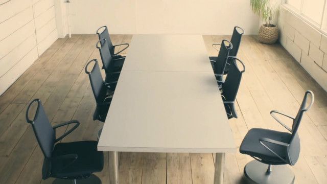 160218003850_cadeiras_robos_2_640x360_ni