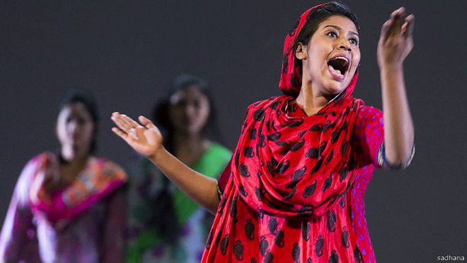 'মেইড ইন বাংলাদেশ' নৃত্যনাট্যের একটি দৃশ্য।