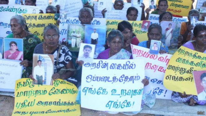 150306155633_relatives_of_missing_people