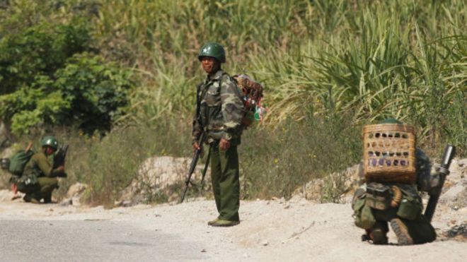 150314023540_myanmar_army_soldiers__512x