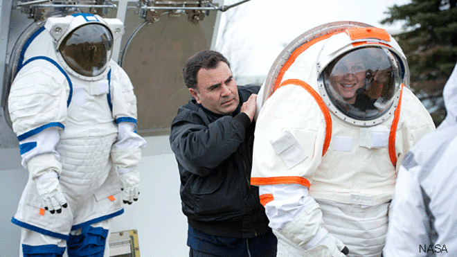 El ingeniero espacial argentino Pablo de León. (foto: NASA)