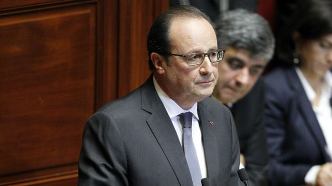 Hollande se dirigió a Francia