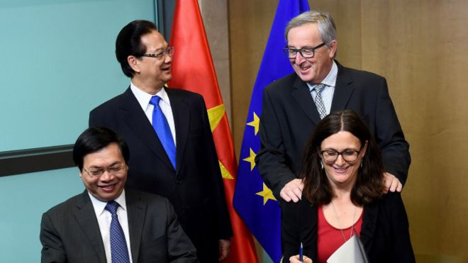 Lễ ký kết kết thúc đàm phán Hiệp định thương mại tự do giữa Việt Nam và EU