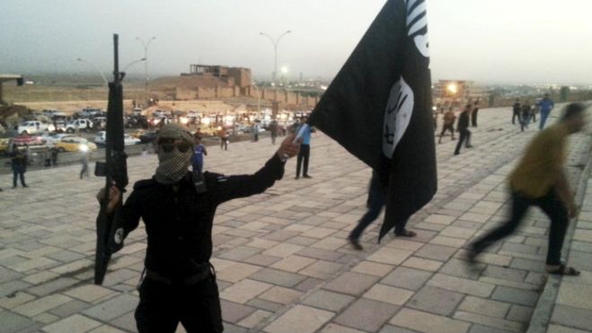 США: ИГ зарабатывает на продаже нефти правительству Сирии