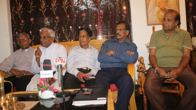 மட்டக்களப்பு நகரில் செய்தியாளர்களை சந்தித்த சிவில் சமூக அமைப்பின் தலைவர்கள்