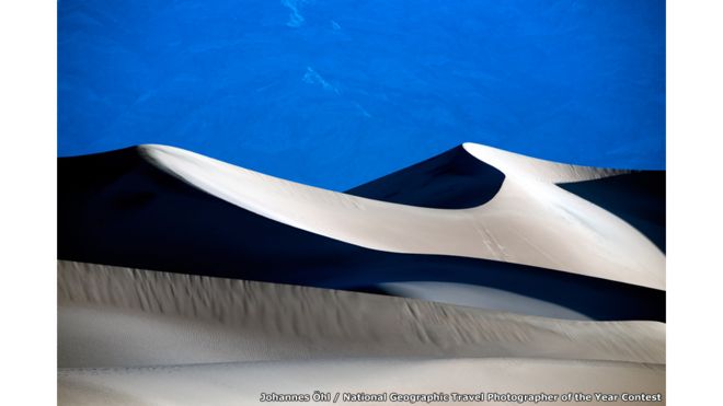 Star Dune by Johannes Öhl / National Geographic Travel Photographer of the Year Contest