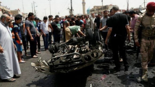 இராக்கில் கார் குண்டு வெடித்த இடம்