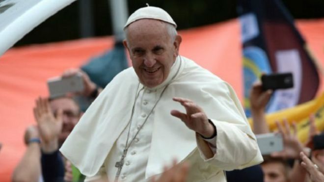 160729040338_pope_in_poland1_640x360_afp