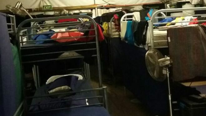 الحكومة الاسترالية تنفي تعريض طالبي اللجوء لاساءات