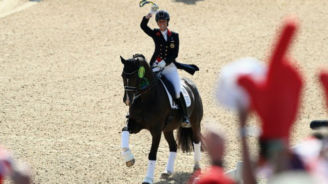 دوجاردان ثاني بريطانية تحصل على ثلاث ميداليات ذهبية أولمبية