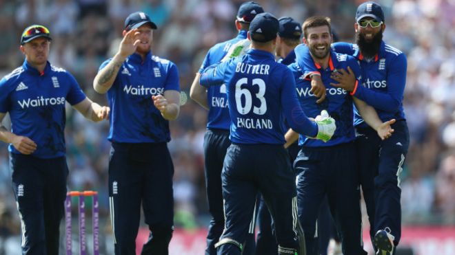 160824133202_england_v_pakistan_-_1st_on