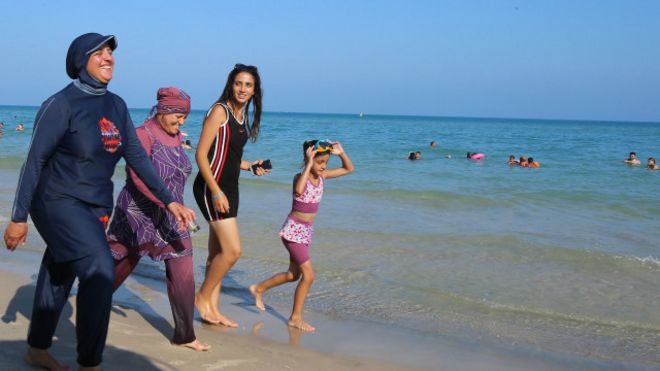 محكمة في مدينة نيس الفرنسية تقضي بالغاء الحظر على البوركيني