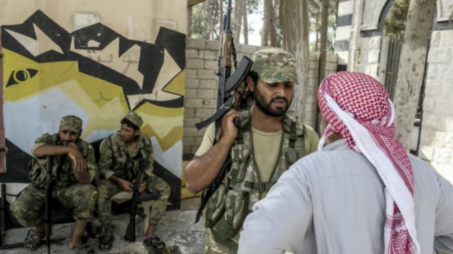 المعارضة السورية "لا تزال تقيِّم اتفاق وقف إطلاق النار"
