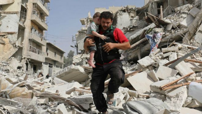 الحرب في سوريا: الطائرات السورية تشن "غارات جوية كثيفة" جديدة على مناطق المعارضة شرق حلب