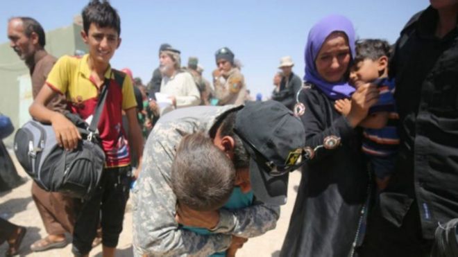 معركة الموصل: 900 مدني يهربون قبل بداية القتال