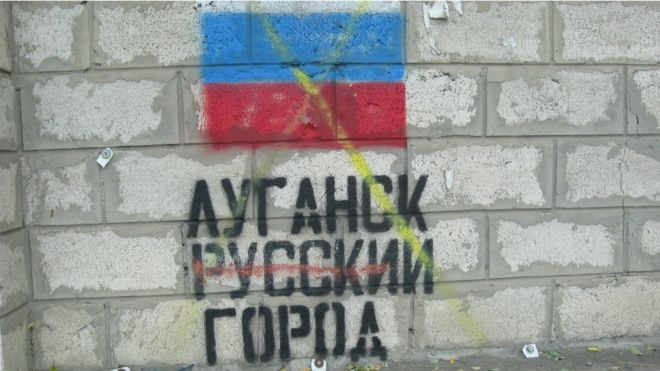 Тиша в залі: вокзал Луганська у фото