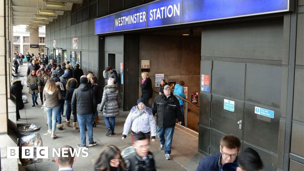 Homeless man found dead near Parliament