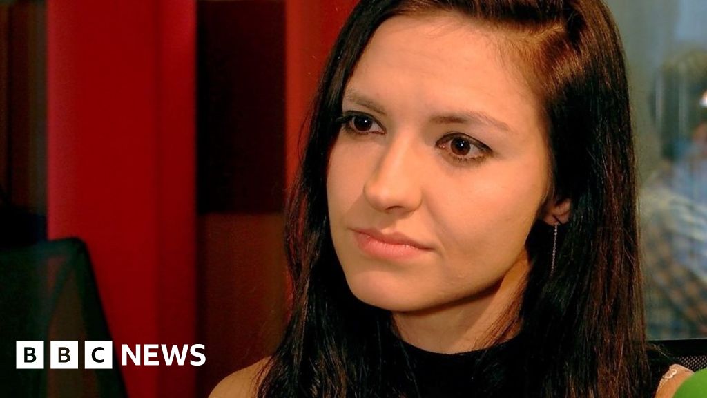 Chrissy Chambers How Revenge Porn Changed My Life BBC News