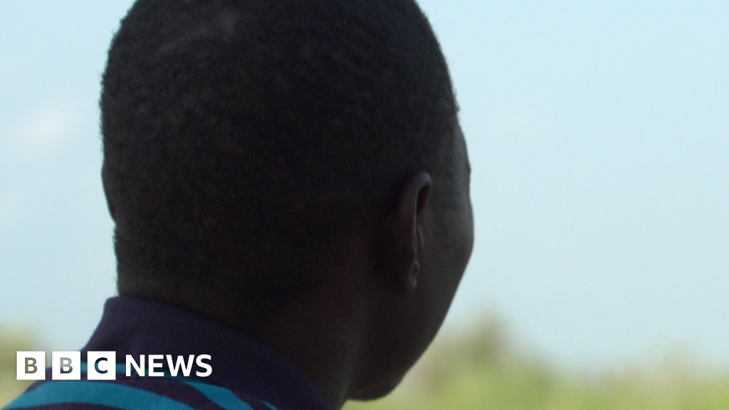 'A Boko Haram commander's wife persuaded me to escape with her' BBC News