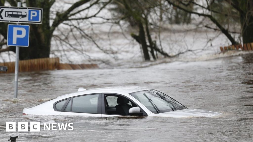 Borders and Dumfries and Galloway flooding clean-up continues - BBC News