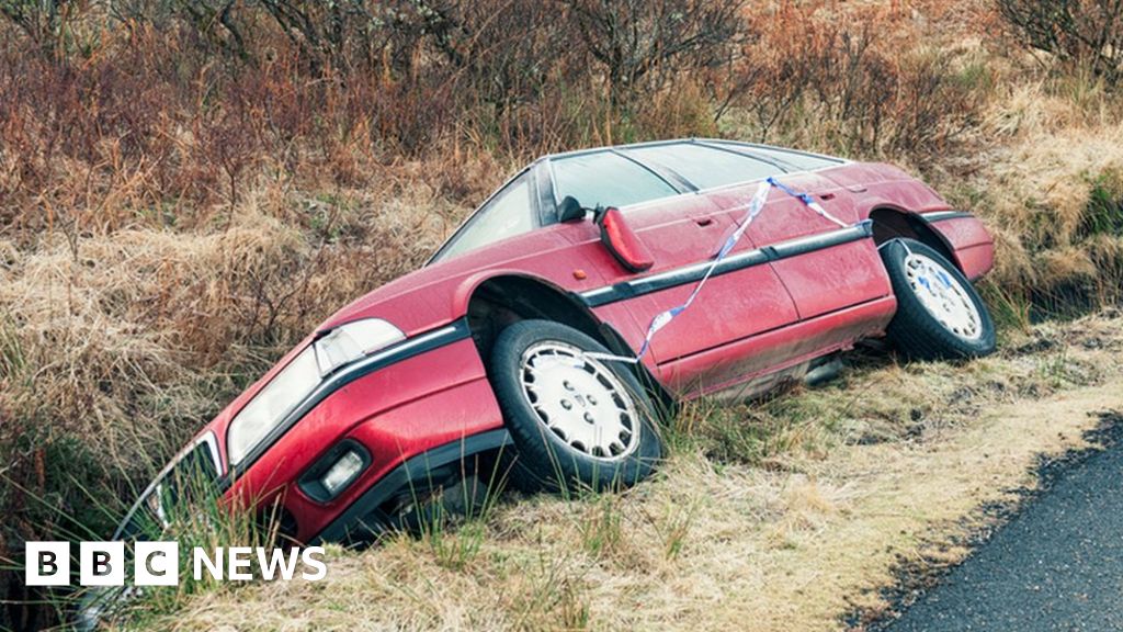 Car insurance cost drops for first time in three years Car insurance cost drops for first time in three years