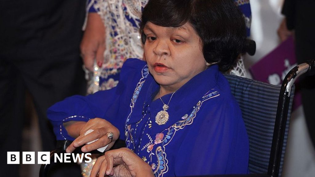 Myanmar Famed Burmese fortune teller ET dies BBC News