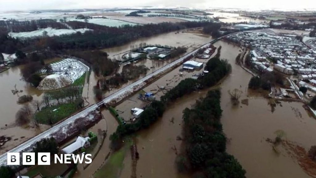 Scotland flooding Record high for river levels BBC News