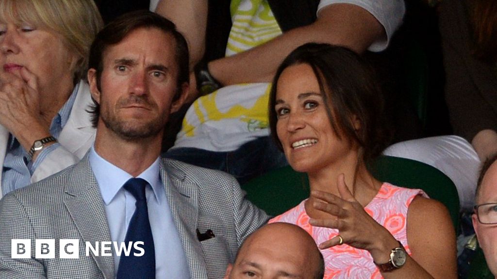 Pippa Middleton confirms engagement