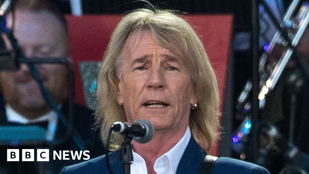 Rick Parfitt Quits Performing With Status Quo For Good Bbc News 