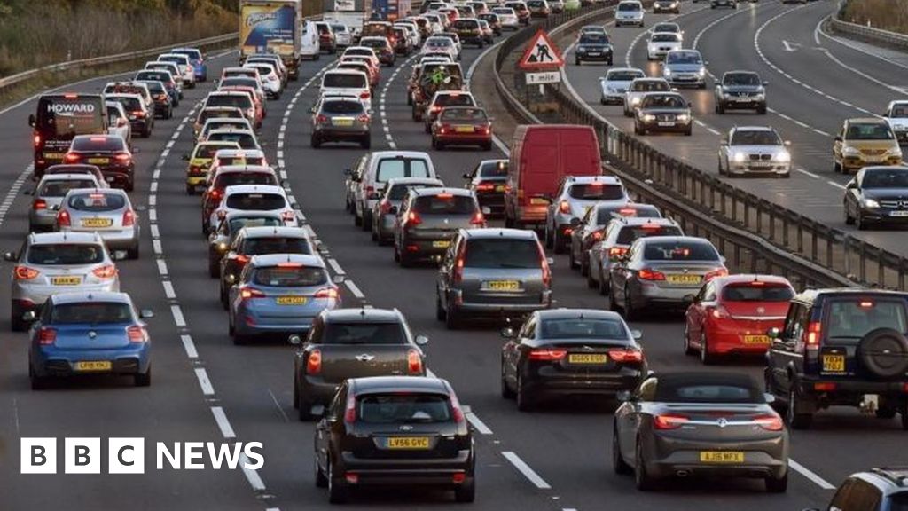 Car insurance premiums 'jump by £110' - BBC News