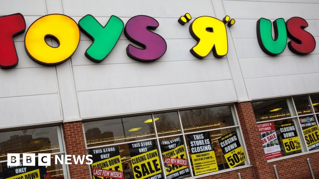 All Toys R Us Stores To Close Their Doors BBC News