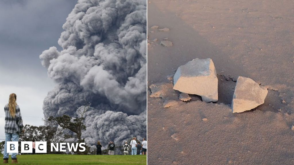 Hawaii volcano spews 'ballistic blocks'