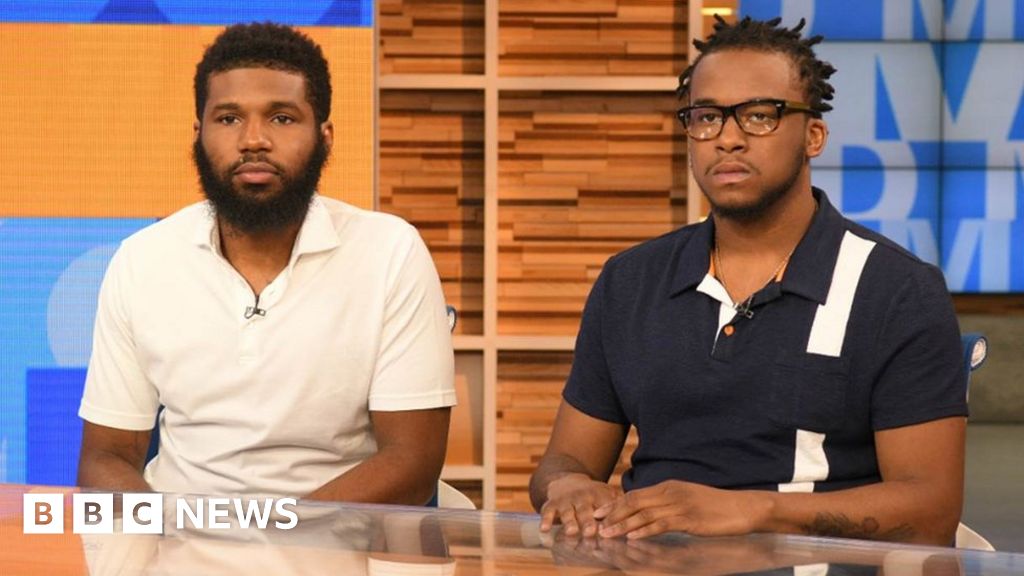 Starbucks Race Row Black Men Arrested In Philadelphia Cafe Settle For