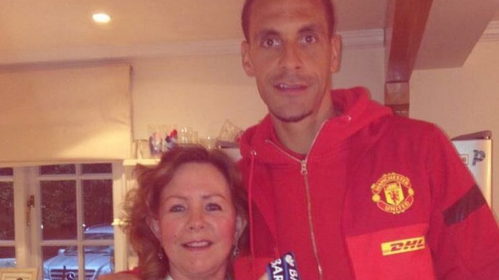 Rio Ferdinand pays tribute to late mother