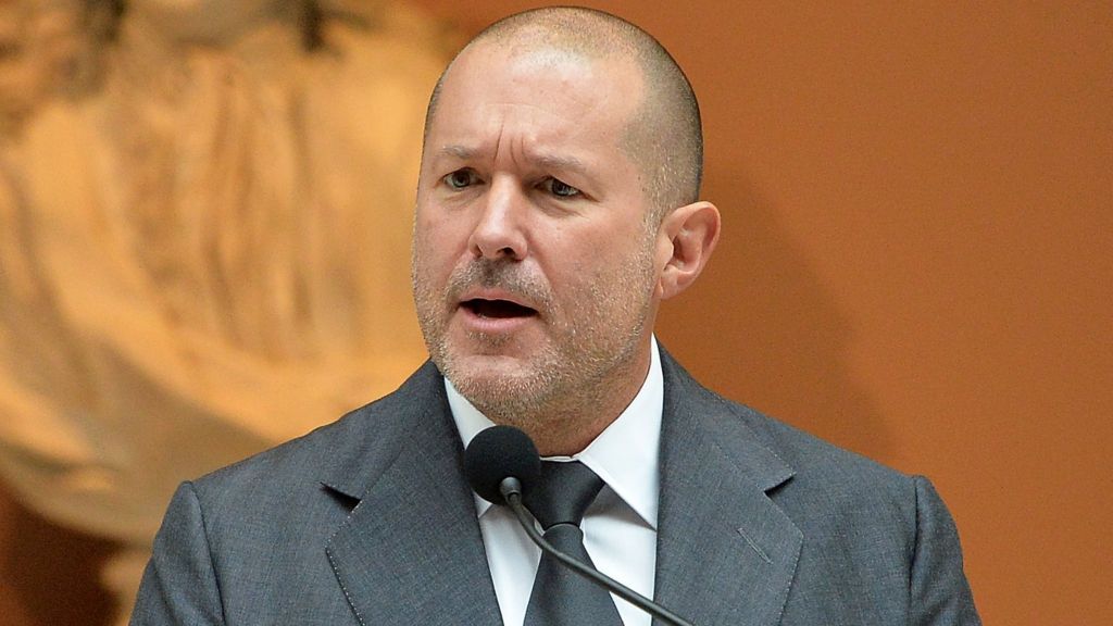 Apple's Jonathan Ive says immigration vital for UK firms