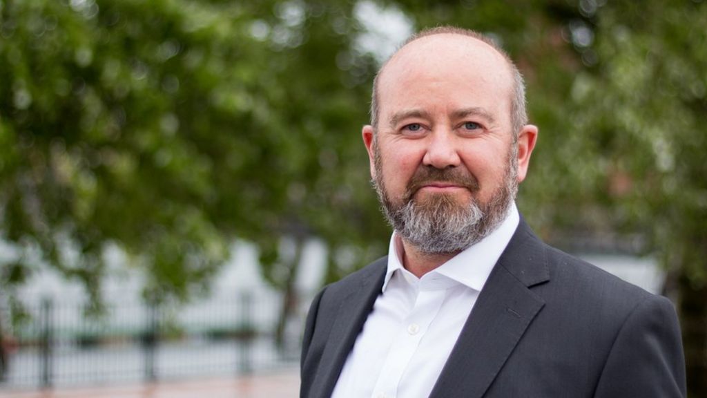 Cyhoeddi mai Owen Evans fydd prif weithredwr newydd S4C