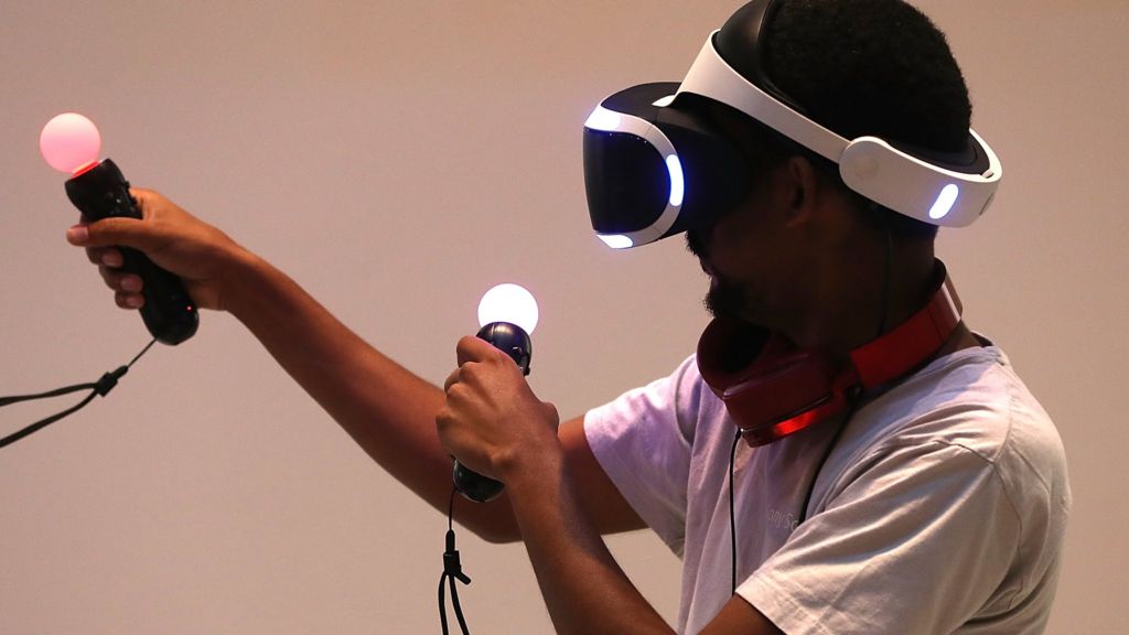 E3 2017: Gamers head to LA to play