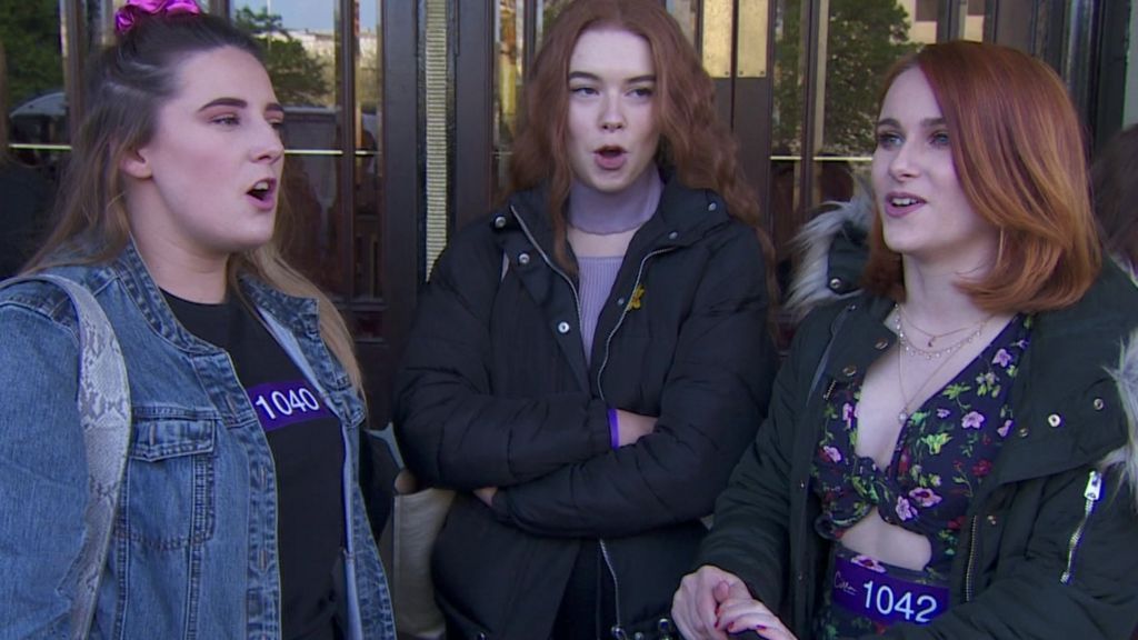 Hundreds audition for Cilla Black musical in Liverpool