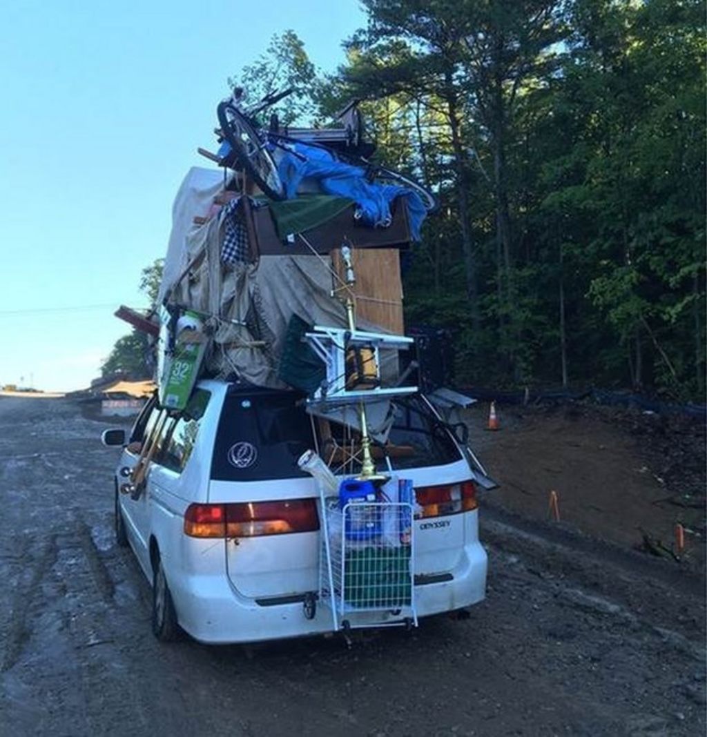 Overloaded car in New Hampshire prompts police warning