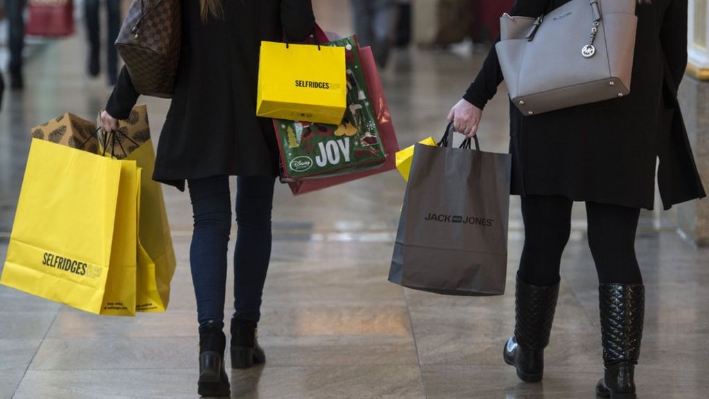 Household savings ratio falls to record low, says ONS