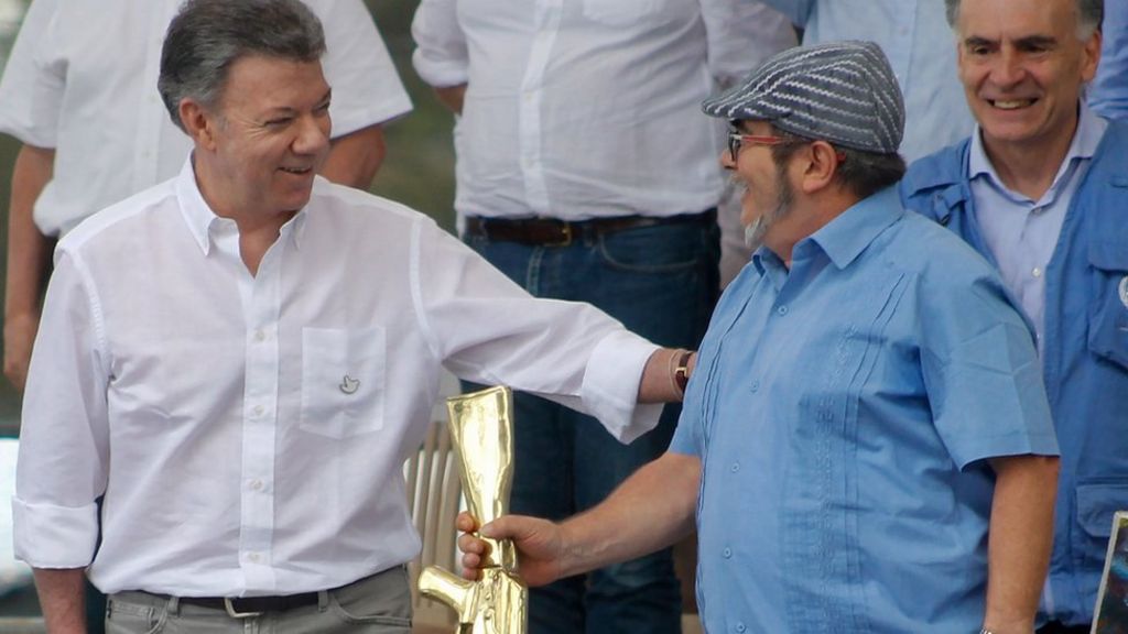 Colombia's Farc officially ceases to be an armed group