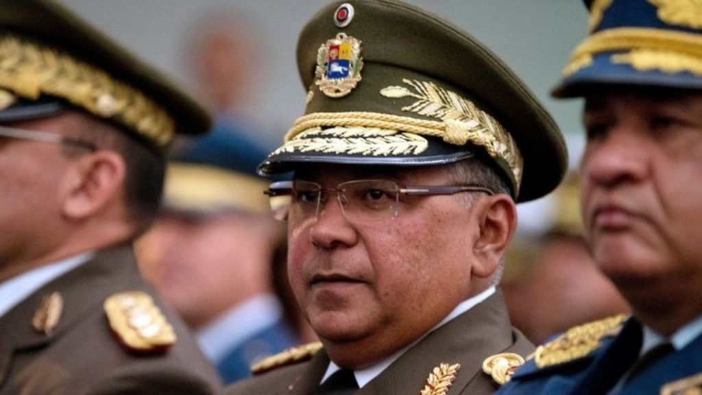 Venezuelan general on drugs charges named justice minister - BBC News