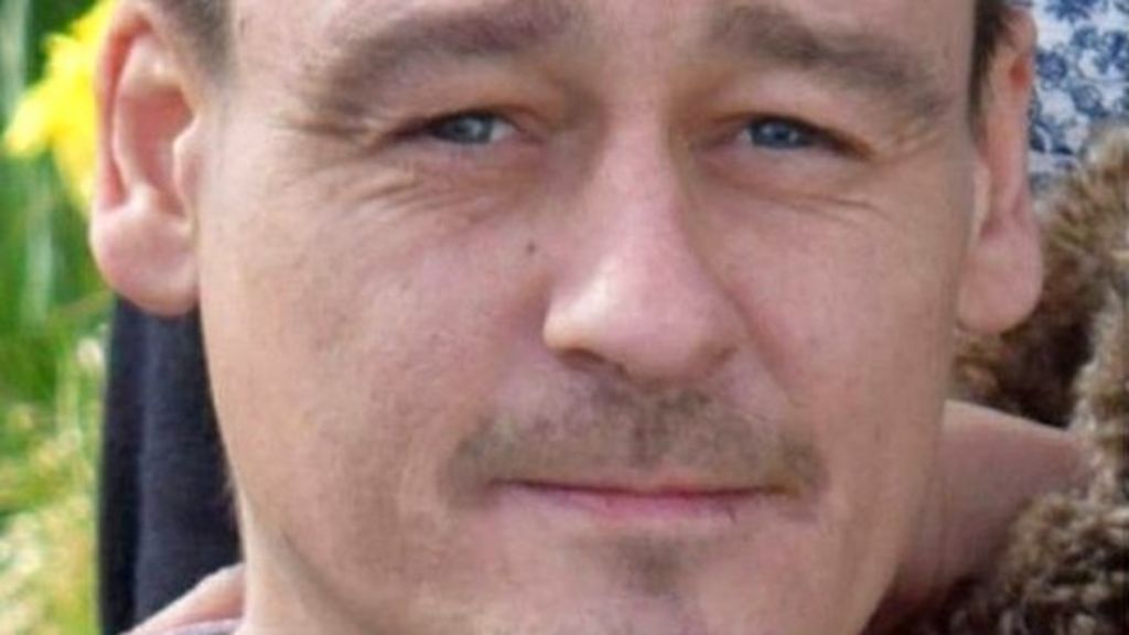 Body of Sam Comber recovered from River Foyle - BBC News - BBC News