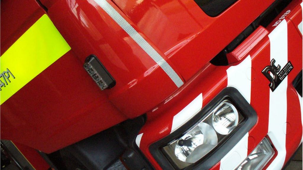 Fire engine thieves drove 'with flashing lights and sirens on'
