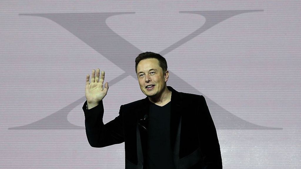 Tesla board 'too close to Elon Musk'